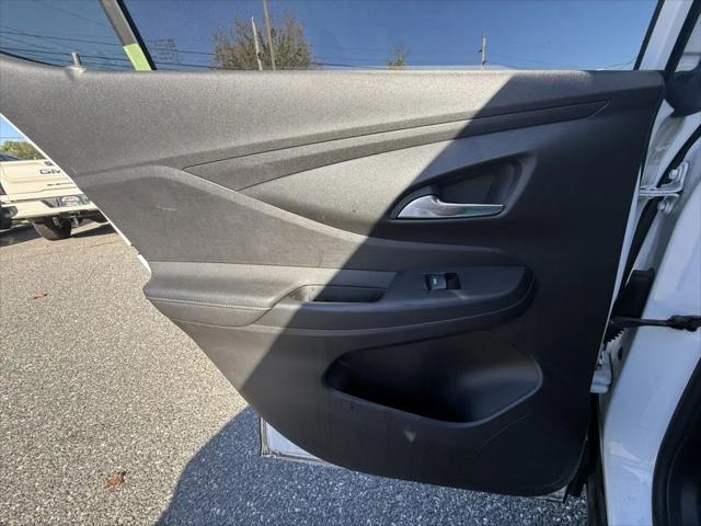 2024 Buick NV Sport Touring FWD