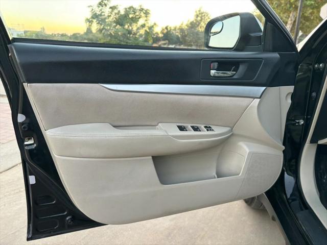 2014 Subaru Outback 2.5i Premium