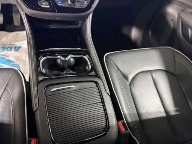2024 Chrysler Pacifica Limited AWD