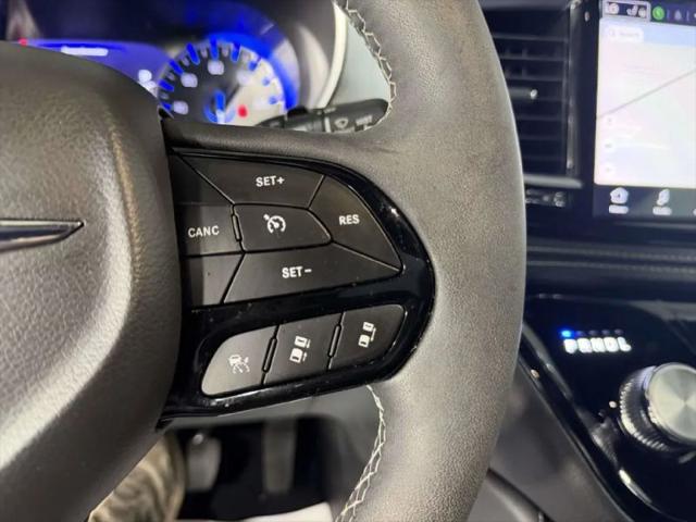 2024 Chrysler Pacifica Limited AWD