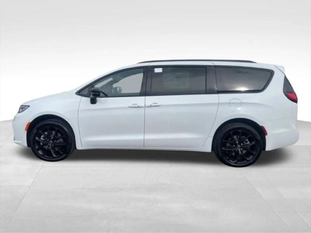 2026 Chrysler Pacifica Limited AWD for sale in Plainfield, IN