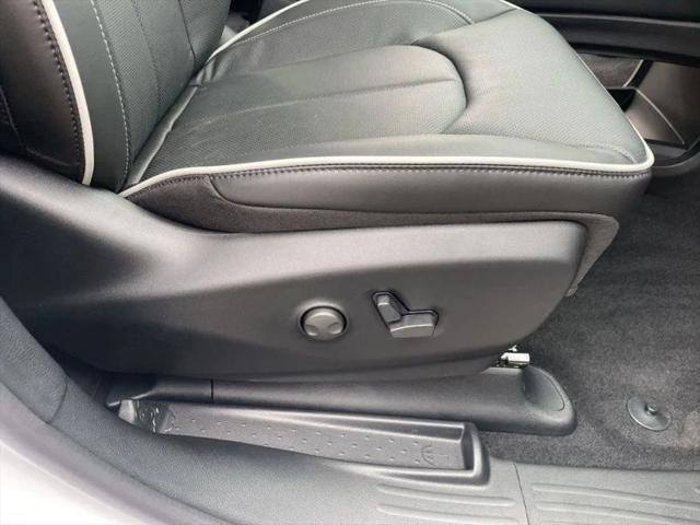 2026 Chrysler Pacifica Limited AWD