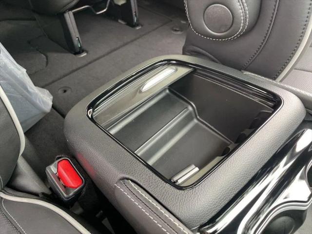 2026 Chrysler Pacifica Limited AWD