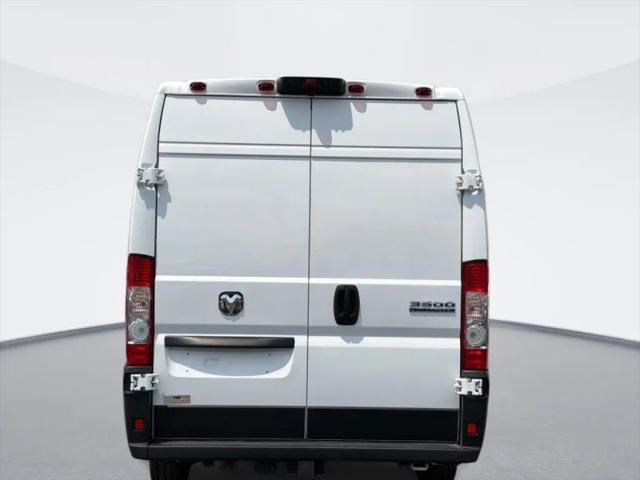 2026 Ram ProMaster Cargo Van Tradesman High Roof 159 WB EXT w/Pass Seat