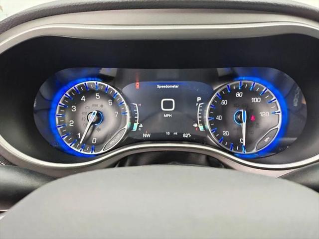 2027 Chrysler Pacifica Select AWD