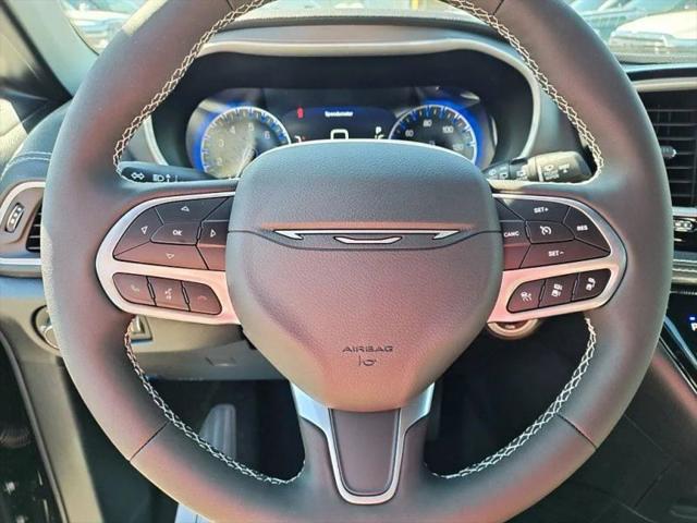2027 Chrysler Pacifica Select AWD
