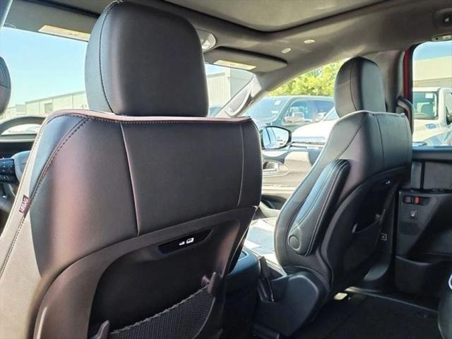 2027 Chrysler Pacifica Limited AWD