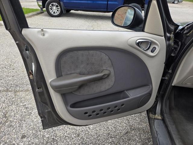 2002 Chrysler PT Cruiser Base