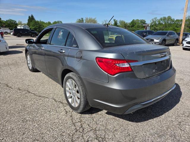 2011 Chrysler 200 Touring