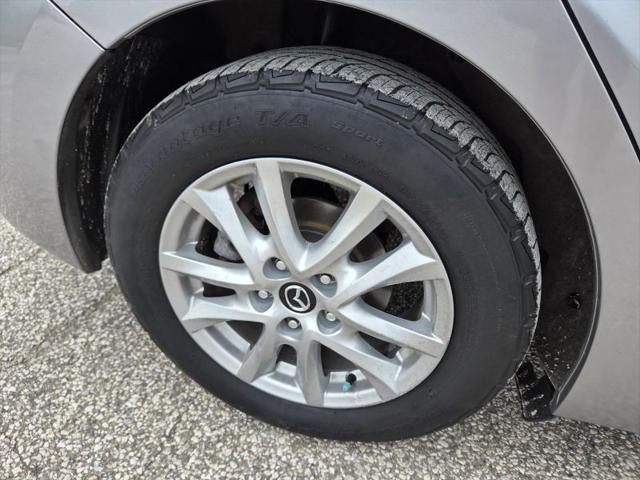 2014 Mazda Mazda3 i Grand Touring