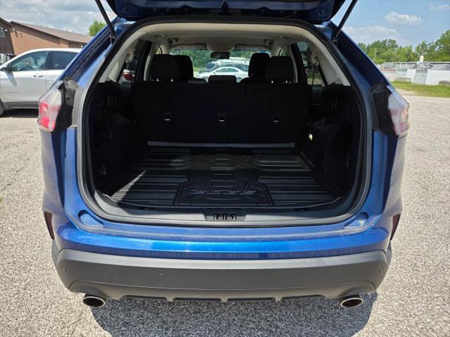 2020 Ford Edge SE