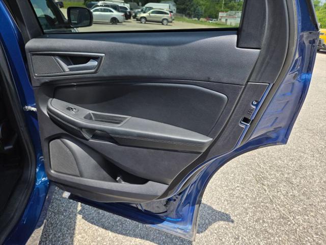 2020 Ford Edge SE