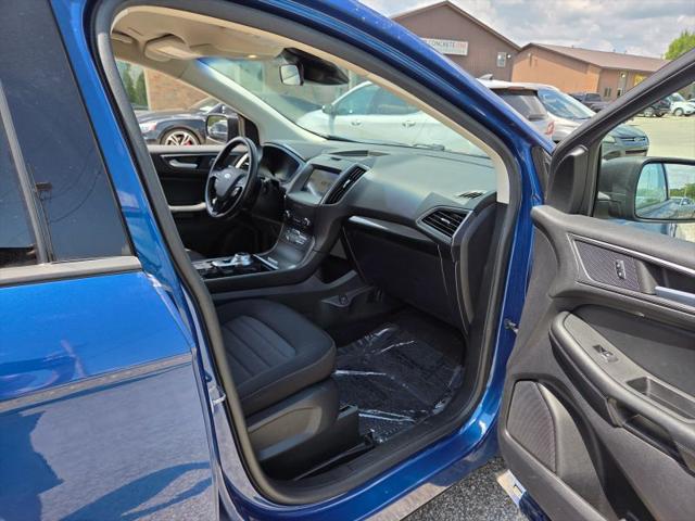 2020 Ford Edge SE