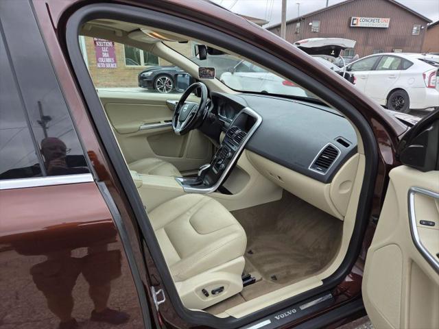 2015 Volvo XC60 T6 Premier Plus