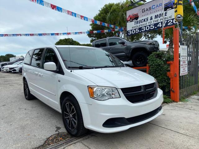 2014 Dodge Grand Caravan SE 30th Anniversary for sale in Miami, FL