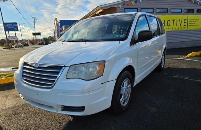 2009 Chrysler Town & Country LX for sale in Sandston, VA