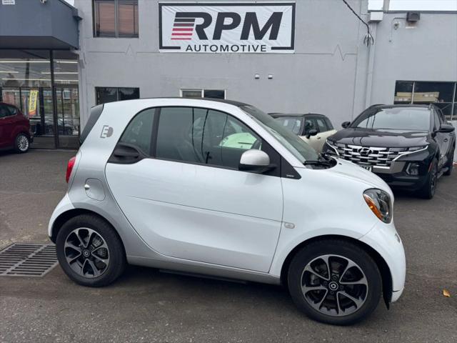 2017 smart fortwo electric drive passion for sale in Portland, OR