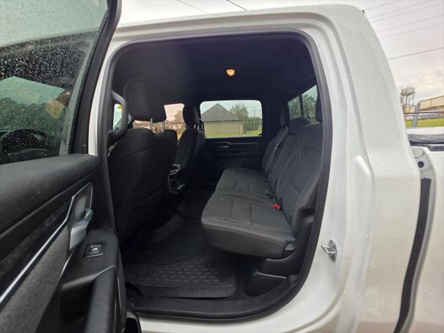 2019 Ram 1500 Big Horn/Lone Star Crew Cab 4x4 57 Box