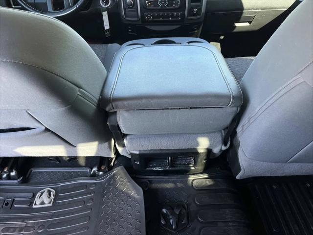 2018 Ram 2500 Big Horn Crew Cab 4x4 8 Box