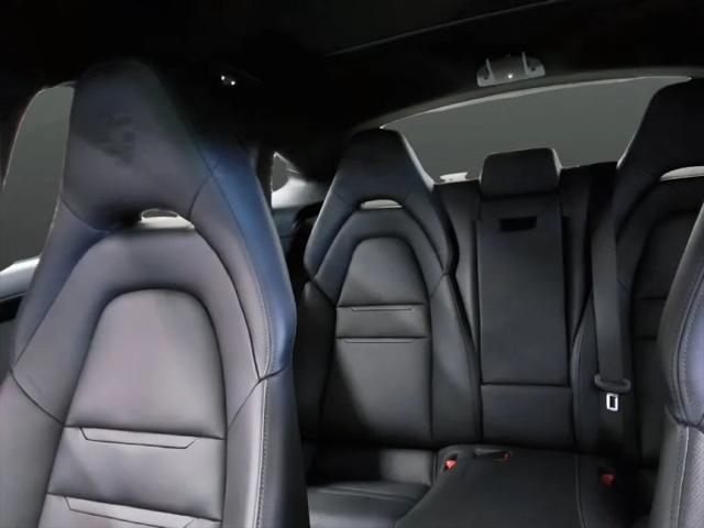 2022 Porsche Panamera 4S