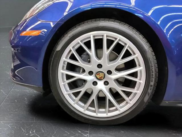 2022 Porsche Panamera 4S