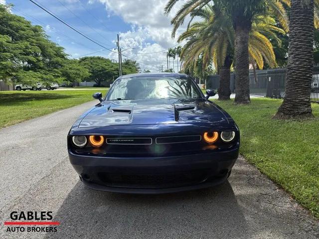 2017 Dodge Challenger SXT