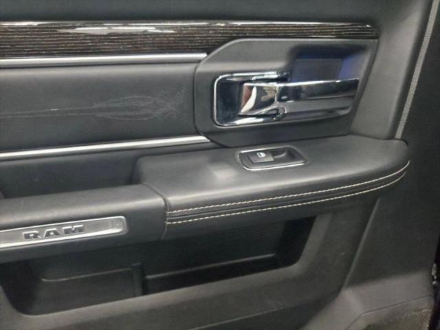 2017 Ram 1500 Limited Crew Cab 4x4 57 Box