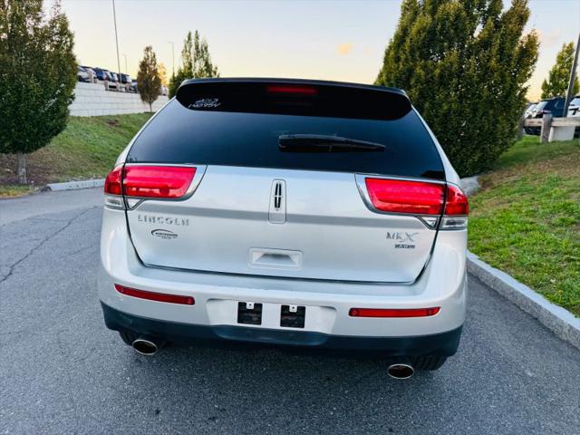 2013 Lincoln MKX Base