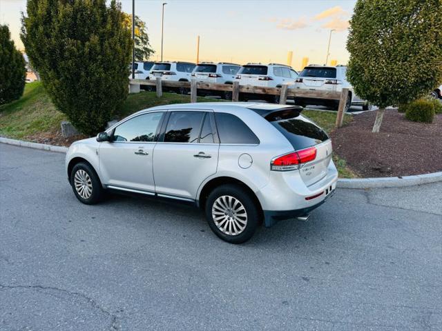 2013 Lincoln MKX Base
