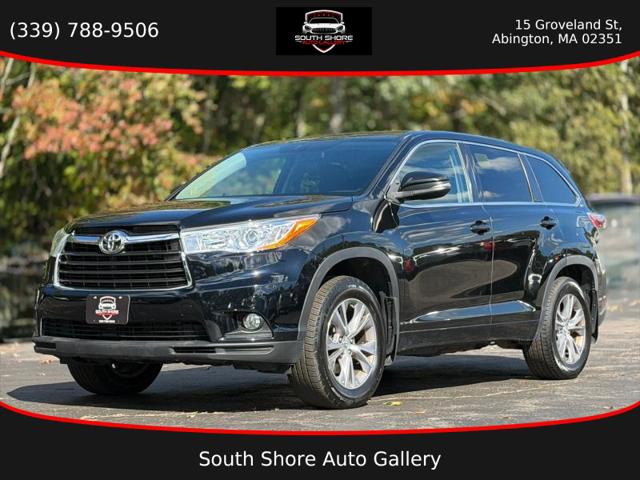 2015 Toyota Highlander LE Plus V6 for sale in Abington, MA
