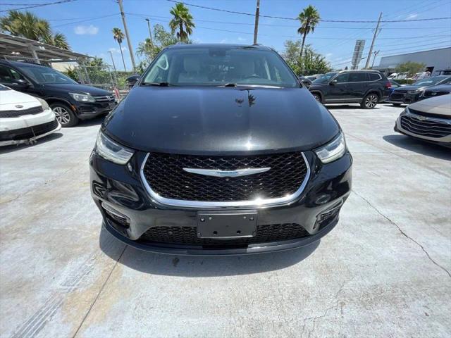 2021 Chrysler Pacifica Hybrid Touring L for sale in Orlando, FL