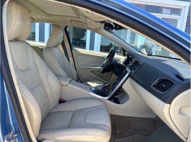 2014 Volvo S60 T5