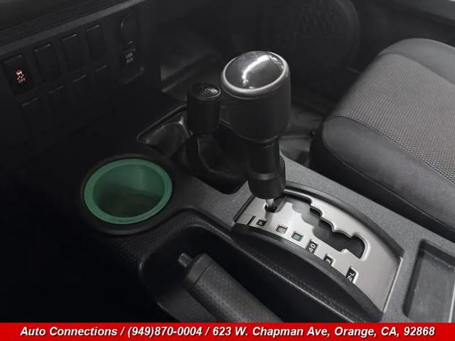 2013 Toyota FJ Cruiser Base