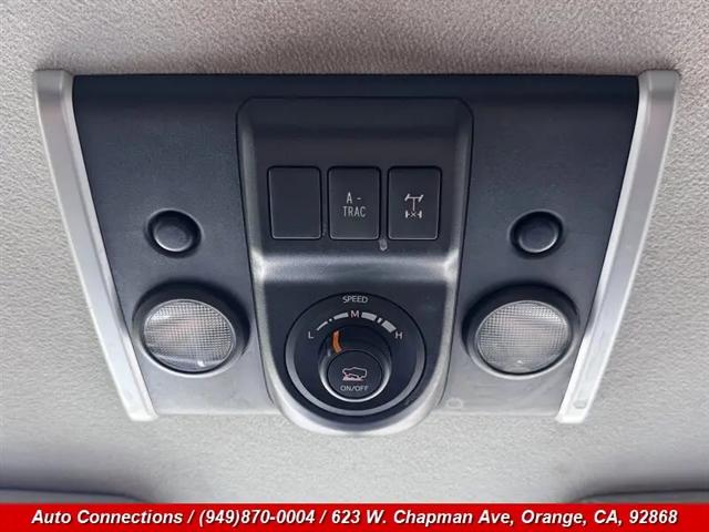 2013 Toyota FJ Cruiser Base