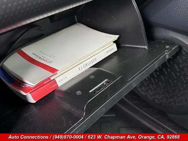 2013 Toyota FJ Cruiser Base