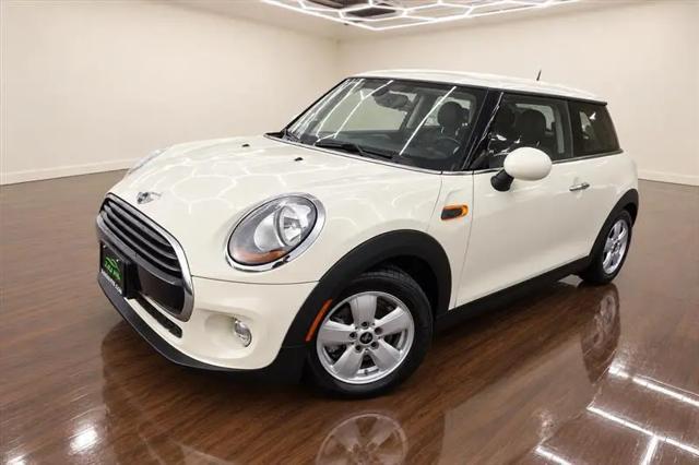 2018 MINI Hardtop Oxford Edition for sale in Stafford, VA