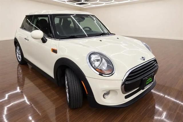 2018 MINI Hardtop Oxford Edition