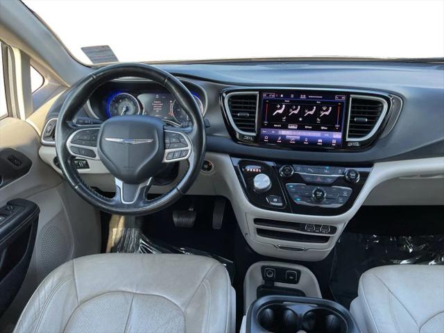 2021 Chrysler Pacifica Touring L