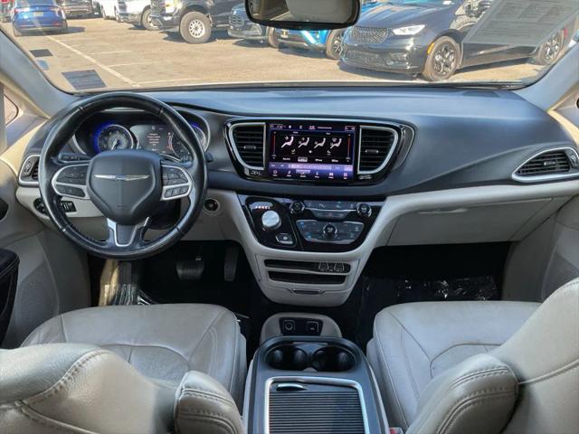 2021 Chrysler Pacifica Touring L