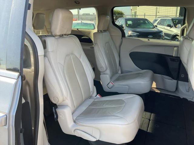 2021 Chrysler Pacifica Touring L
