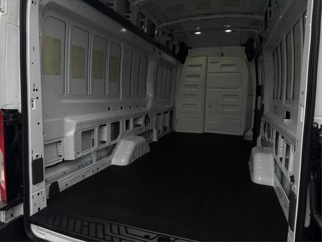 2026 Ford Transit Cargo Van T-250