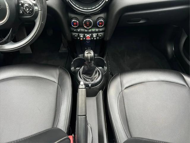 2015 MINI Hardtop Cooper