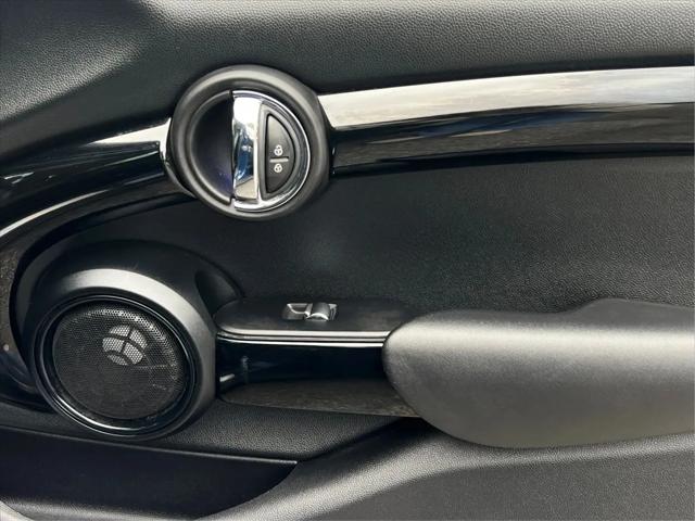 2015 MINI Hardtop Cooper