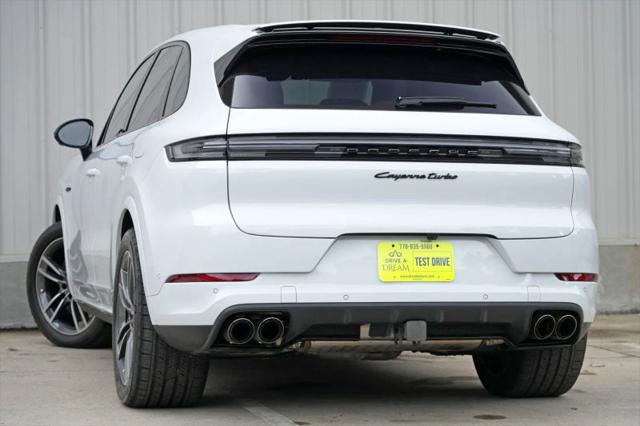 2024 Porsche Cayenne E-Hybrid Turbo