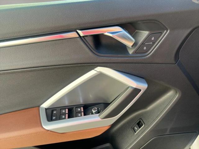 2020 Audi Q3 Premium Plus 45 TFSI S line quattro Tiptronic