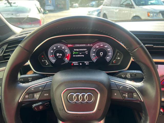 2020 Audi Q3 Premium Plus 45 TFSI S line quattro Tiptronic