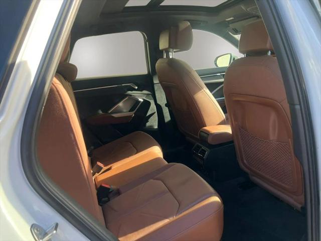 2020 Audi Q3 Premium Plus 45 TFSI S line quattro Tiptronic