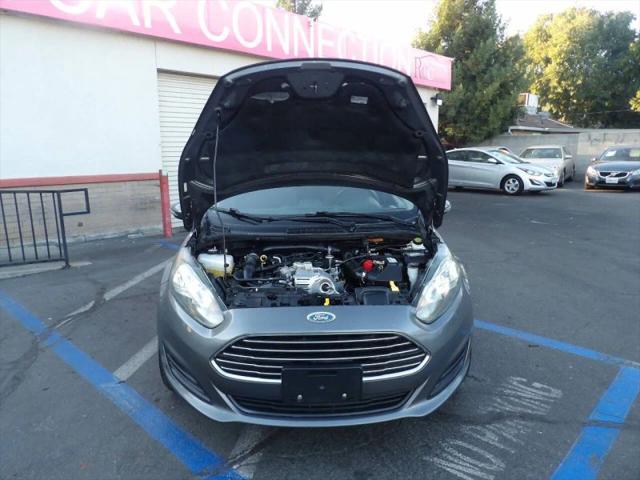2014 Ford Fiesta SE