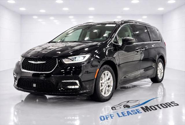 2023 Chrysler Pacifica Touring L for sale in Stafford, VA