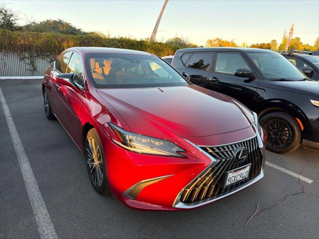 2023 Lexus ES 300h ES 300h